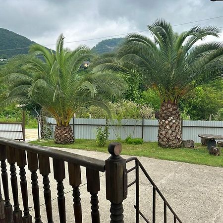 Guesthouse On Topchan 17 New Athos Buitenkant foto