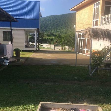 Guesthouse On Topchan 17 New Athos Buitenkant foto