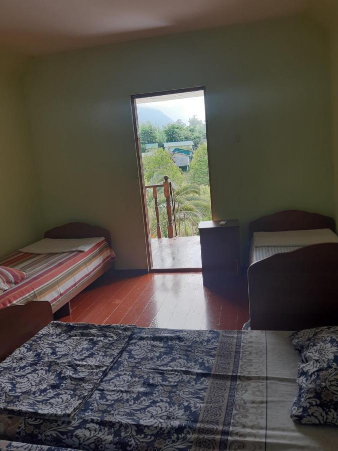 Guesthouse On Topchan 17 New Athos Buitenkant foto