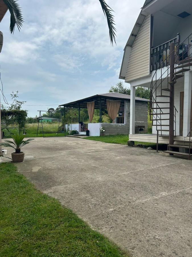 Guesthouse On Topchan 17 New Athos Buitenkant foto