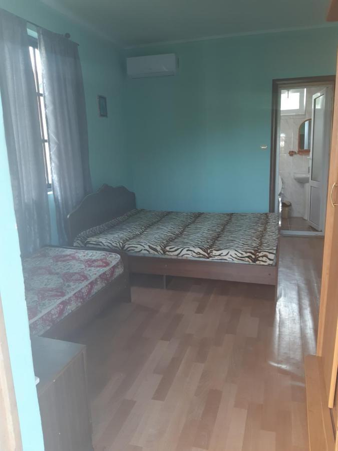 Guesthouse On Topchan 17 New Athos Buitenkant foto