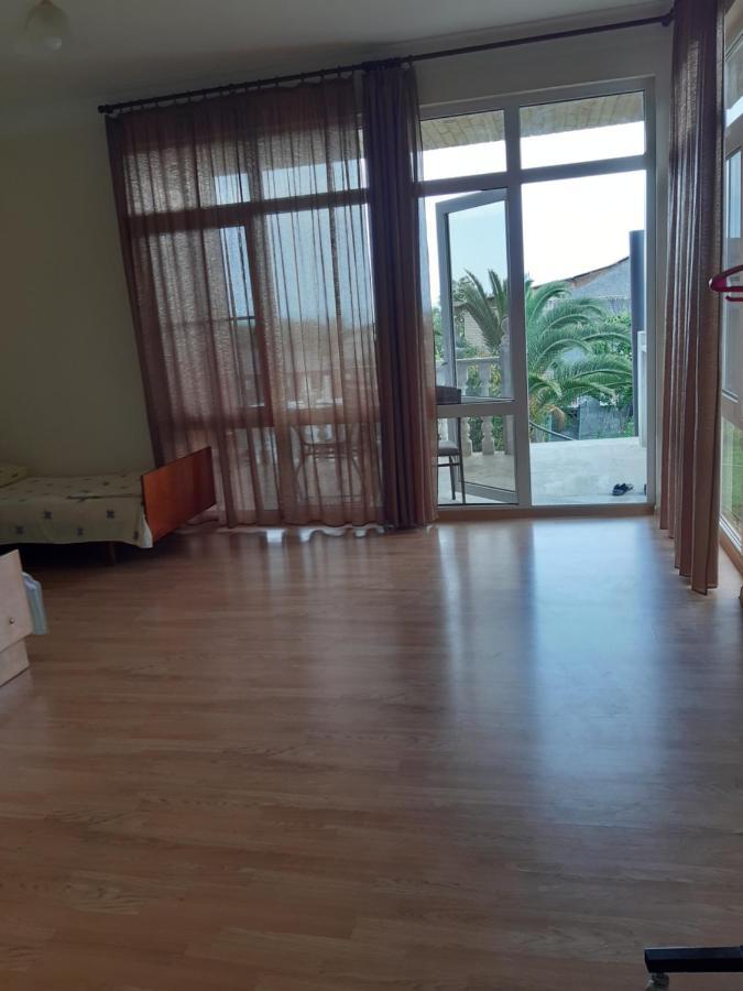 Guesthouse On Topchan 17 New Athos Buitenkant foto